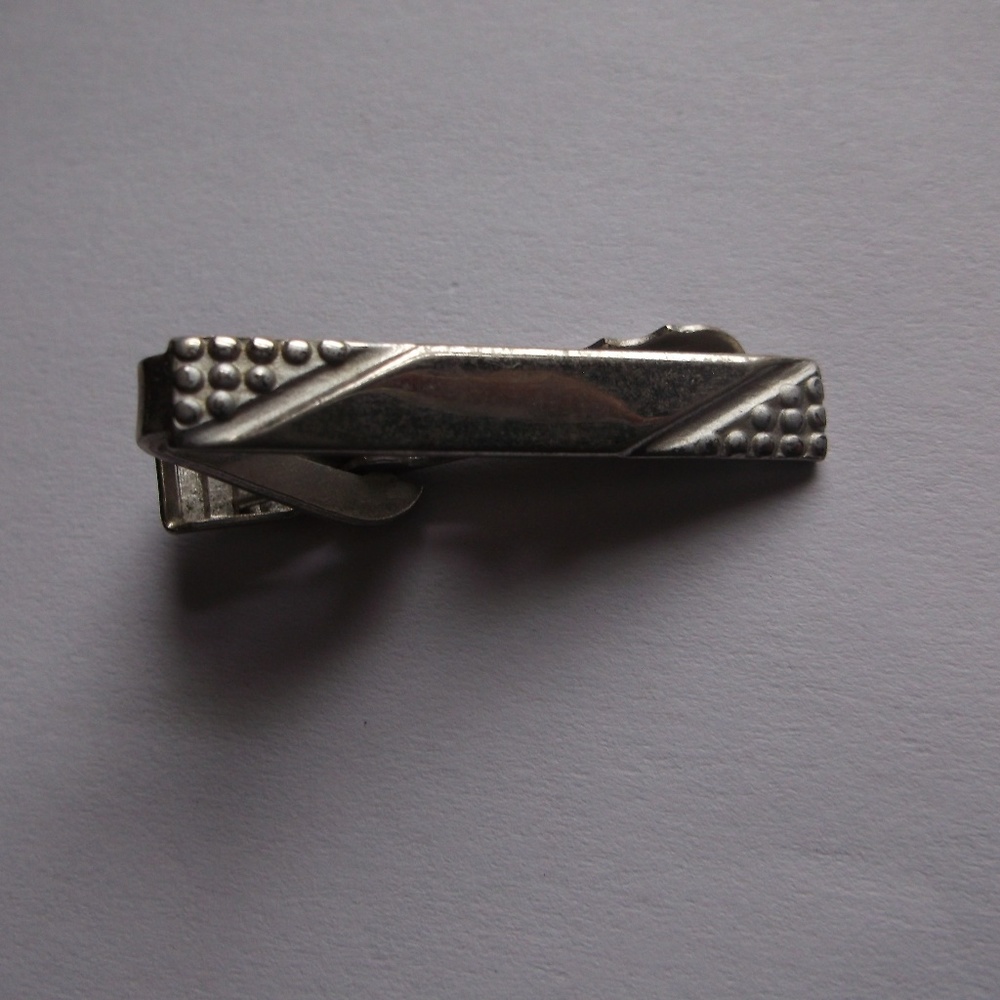 Vintage Men's Silver Clip On Tie Bar